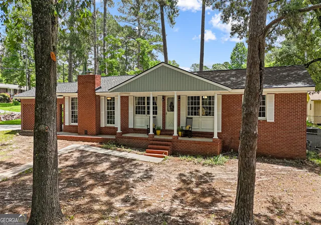 Photo 3 of Single family home for sale at 316 Terrell St, Warner Robins, GA 31088 | MLS# 10830721 | Listing updated on 2026-09-04