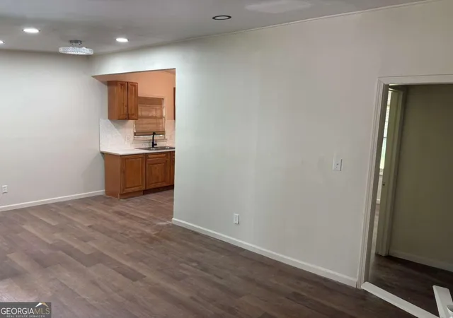 Photo 3 of Single family home for sale at 4049 Villa Ave, Macon, GA 31204 | MLS# 10817685 | Listing updated on 2026-08-16