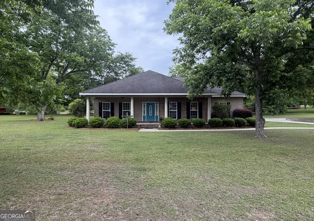 Single family home for sale at 414 Parklane Dr, Dexter, GA 31019 | MLS# 10826554