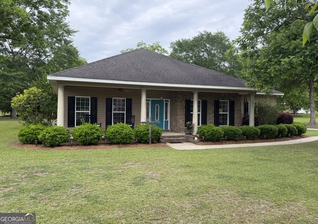 Photo 3 of Single family home for sale at 414 Parklane Dr, Dexter, GA 31019 | MLS# 10826554 | Listing updated on 2026-08-28