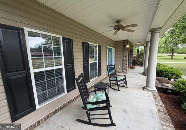 Photo 3 of Single family home for sale at 414 Parklane Dr, Dexter, GA 31019 | MLS# 10826554 | Listing updated on 2026-08-28