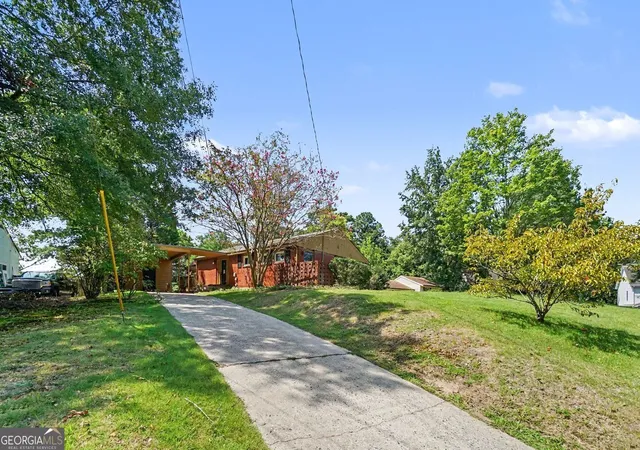 Photo 2 of Single family home for sale at 5089 Fairmont Rd Se, Smyrna, GA 30082 | MLS# 10830317 | Listing updated on 2026-09-04