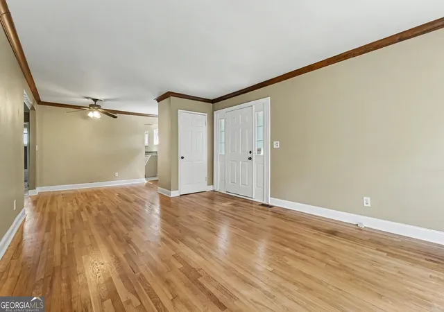 Photo 4 of Single family home for sale at 5089 Fairmont Rd Se, Smyrna, GA 30082 | MLS# 10830317 | Listing updated on 2026-09-04