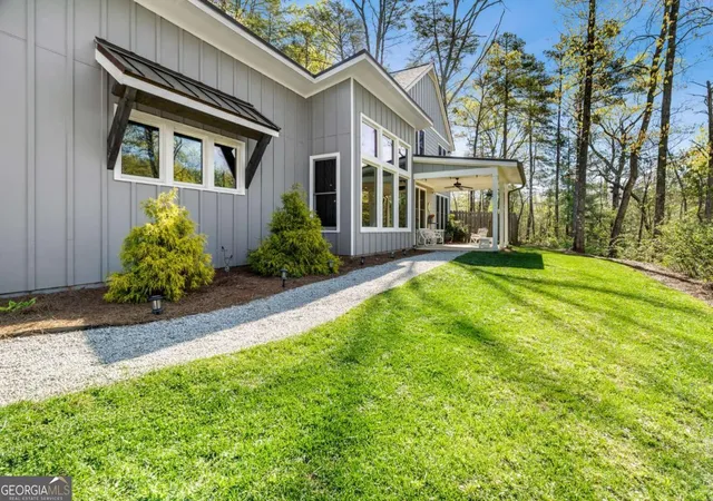 2nd image of 206 Celestial Cir, Clayton, GA 30525 | MLS# 10733176