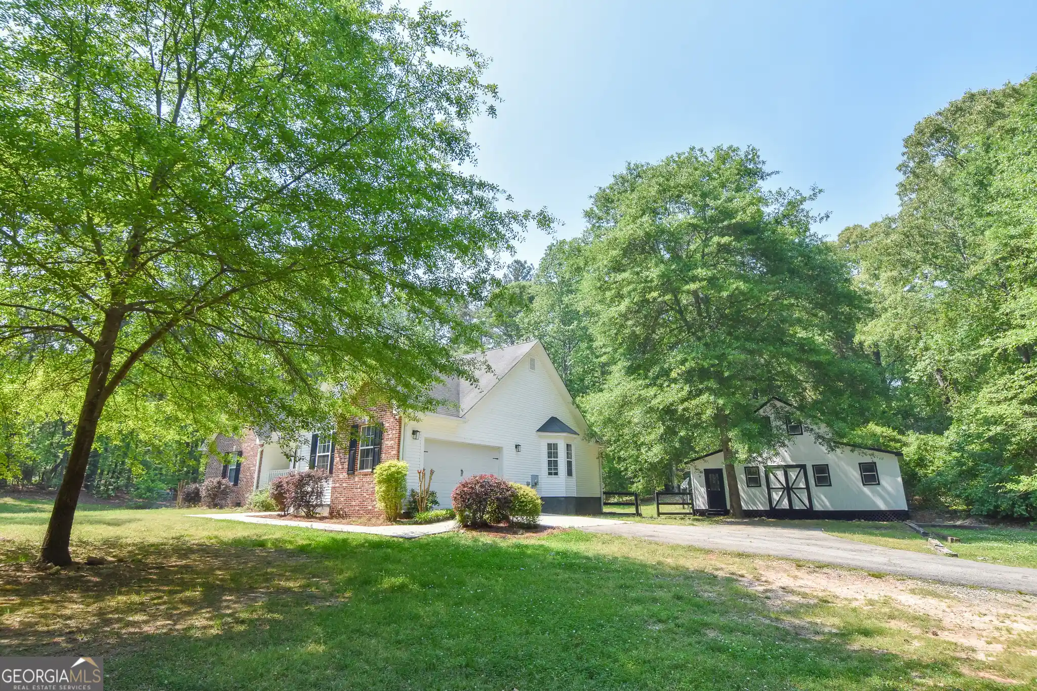Photo 1 of Single family home for sale at 475 Jenkinsburg Rd, Griffin, GA 30223 | MLS# 10732828 | Listing updated on 2026-10-19