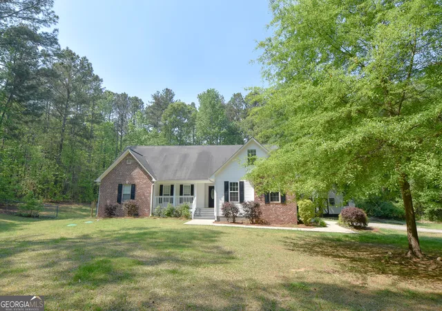 Photo 1 of Single family home for sale at 475 Jenkinsburg Rd, Griffin, GA 30223 | MLS# 10732828 | Listing updated on 2026-08-15