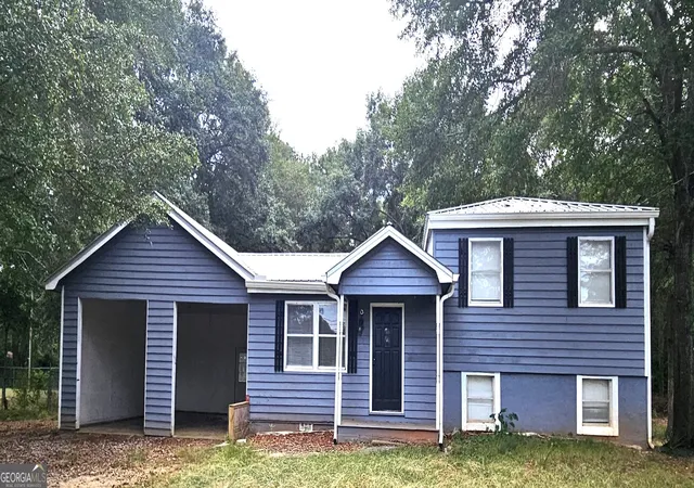Photo 1 of Single family home for sale at 222 Dobbins Ml Rd, Griffin, GA 30223 | MLS# 10880134 | Listing updated on 2026-10-28