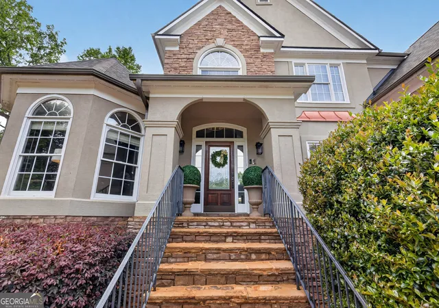 Photo 4 of Sale Pending at 105 Hidden Springs Ln, Peachtree City, GA 30269 | MLS# 10755887 | Listing updated on 2026-07-31