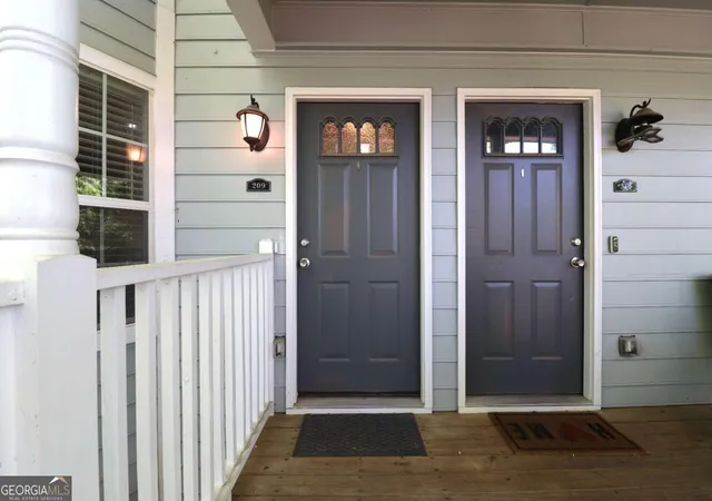 Photo 2 of Sale Pending at 3900 Riverlook Pkwy Se #209, Marietta, GA 30067 | MLS# 10733389 | Listing updated on 2026-09-08