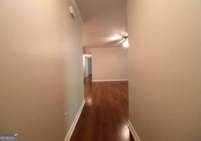 Photo 3 of Sale Pending at 3900 Riverlook Pkwy Se #209, Marietta, GA 30067 | MLS# 10733389 | Listing updated on 2026-09-08