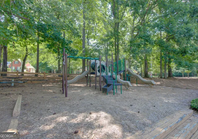 Photo 59 of Sale Pending at 115 Stonehaven Dr, Fayetteville, GA 30215 | MLS# 10812754 | Listing updated on 2026-08-30
