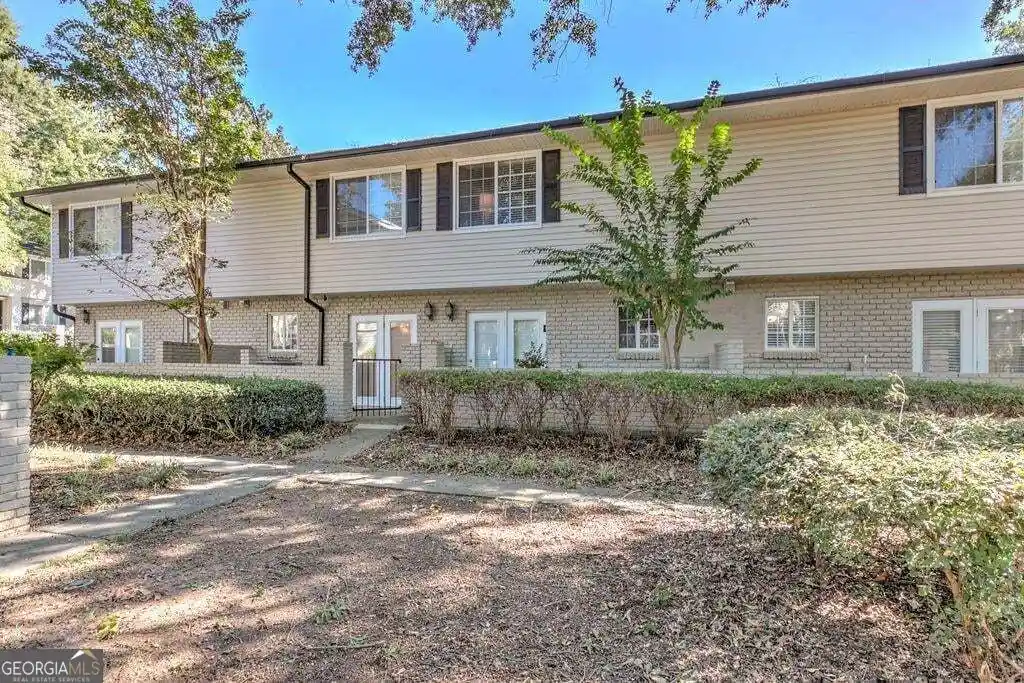Photo 1 of Condo for sale at 6940 Roswell Rd #7E, Sandy Springs, GA 30328 | MLS# 10874079 | Listing updated on 2026-10-29