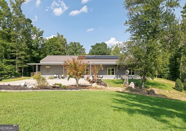 Photo 3 of Single family home for sale at 1411 Williams Rd, Dallas, GA 30132 | MLS# 10828208 | Listing updated on 2026-08-19