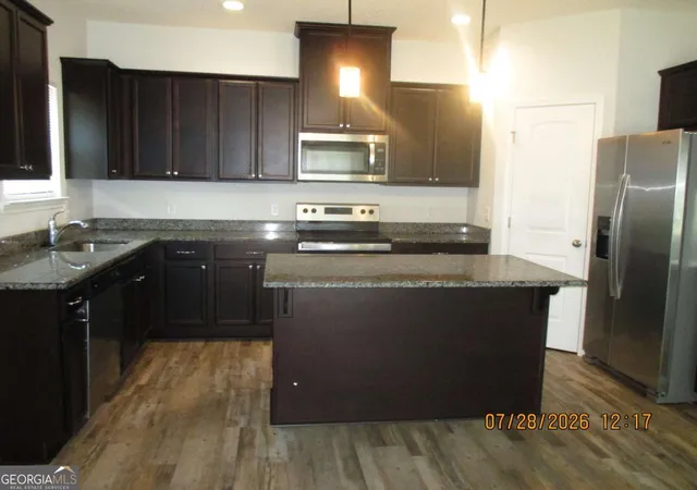 5th image of 166 Cherokee Oaks Xing, Hinesville, GA 31313 | MLS# 10816404