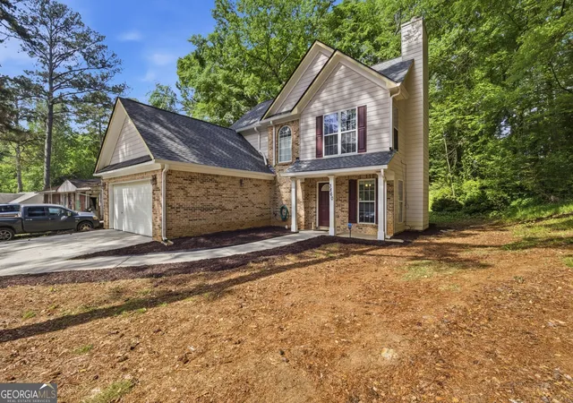 3rd image of 3860 Old Gordon Rd Nw, Atlanta, GA 30336 | MLS# 10739593