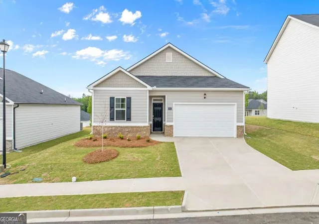 3rd image of 8576 Seabiscuit Rd, Lithonia, GA 30058 | MLS# 10764374