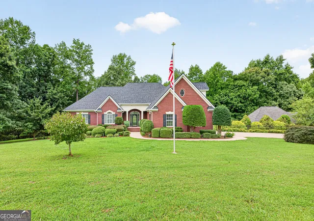Photo 2 of Single family home for sale at 1077 Scales Creek Rd, Homer, GA 30547 | MLS# 10821178 | Listing updated on 2026-10-04