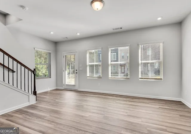 3rd image of 113 Jameson Dr, Acworth, GA 30102 | MLS# 10829452