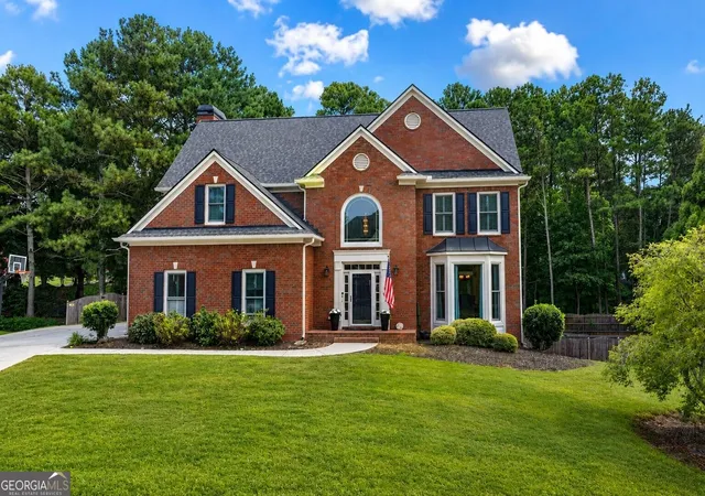 Photo 1 of Sale Pending at 2642 Dunmoore Dr, Snellville, GA 30078 | MLS# 10811513 | Listing updated on 2026-09-18