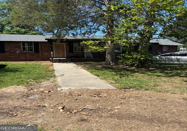 Homes for sale in Claxton, GA | 210 Cedar St, Claxton, GA 30417 | MLS# 10766732