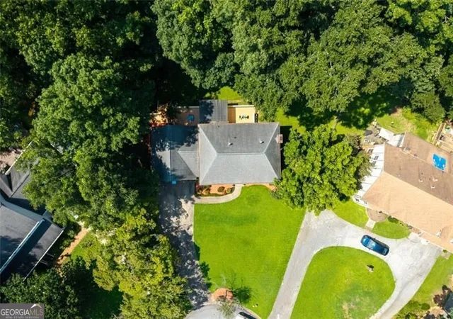 2nd image of 5497 Georgetown Tr Sw, Lilburn, GA 30047 | MLS# 10814590