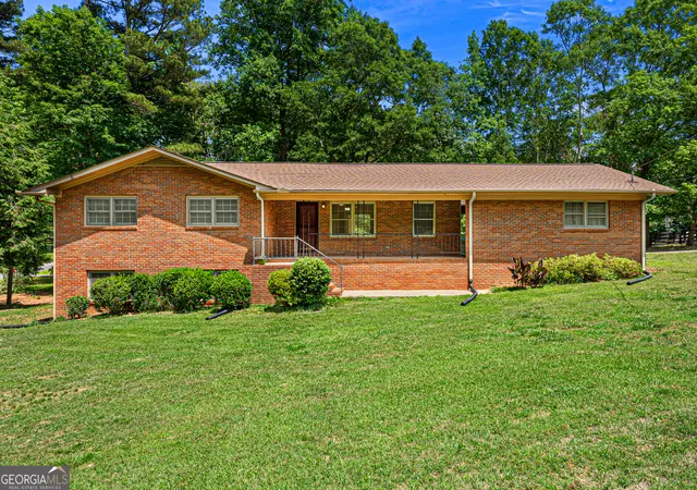 Homes for sale in Royston, GA | 380 Pine Valley Dr, Royston, GA 30662 | MLS# 10768022