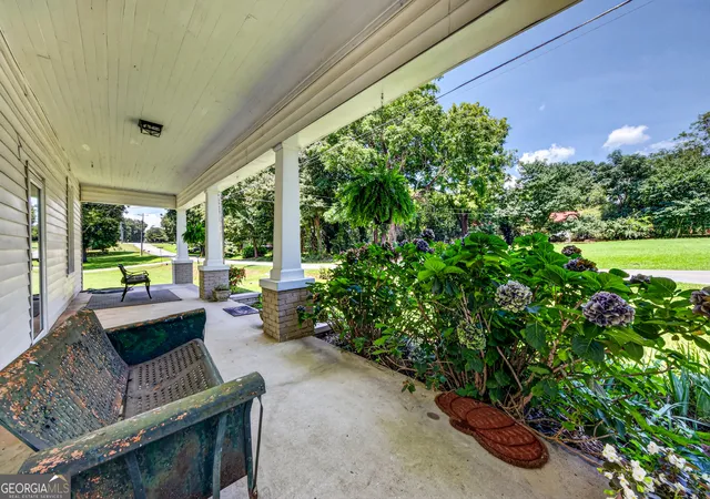 Photo 2 of Single family home for sale at 174 Sanford Dr, Nicholson, GA 30565 | MLS# 10827388 | Listing updated on 2026-09-28