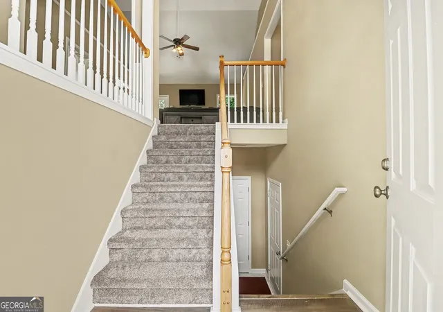 Photo 4 of Single family home for sale at 6219 Compass Dr, Flowery Branch, GA 30542 | MLS# 10806364 | Listing updated on 2026-09-18