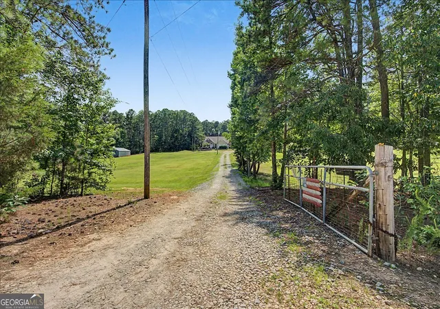 3rd image of 75 N Raburn Rd, Bremen, GA 30110 | MLS# 10807556