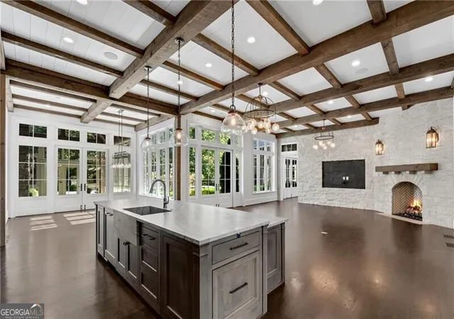 Photo 4 of Single family home for sale at 560 Lost River Bnd, Alpharetta, GA 30004 | MLS# 10667017 | Listing updated on 2026-06-23