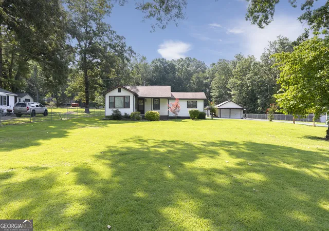 3rd image of 3186 Hwy 411 Ne, White, GA 30184 | MLS# 10817356