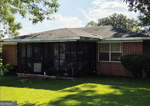 Photo 1 of Single family home for sale at 3895 Flamingo Dr, Macon, GA 31206 | MLS# 10821022 | Listing updated on 2026-08-20