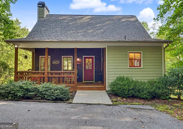 Photo 3 of Single family home for sale at 105 Evergreen Rd, Hiawassee, GA 30546 | MLS# 10836266 | Listing updated on 2026-09-25