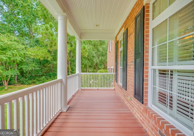 Photo 3 of Single family home for sale at 1 Cedar View Dr, Savannah, GA 31410 | MLS# 10785498 | Listing updated on 2026-06-27