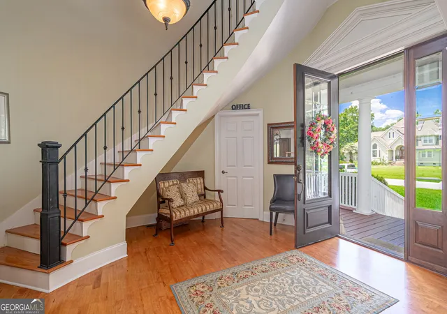 Photo 4 of Single family home for sale at 1 Cedar View Dr, Savannah, GA 31410 | MLS# 10785498 | Listing updated on 2026-06-27