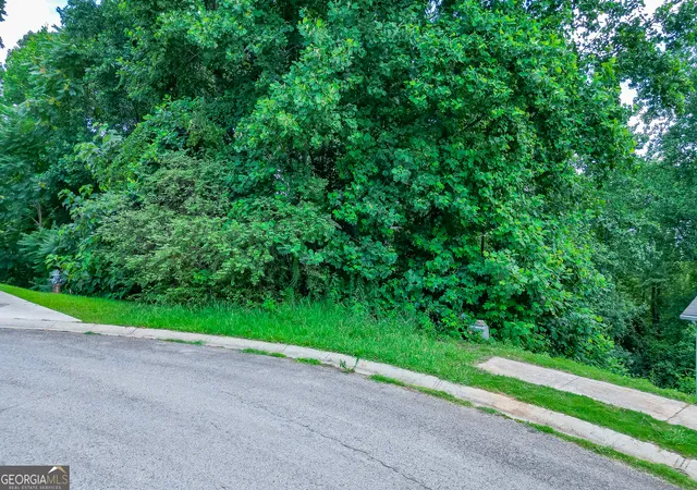 Photo 2 of Land for sale at 3358 Pennington Point Dr, Gainesville, GA 30507 | MLS# 10797646 | Listing updated on 2026-07-29