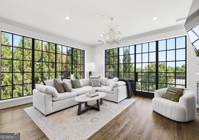 Photo 1 of Sale Pending at 220 Vickery Falls Dr #220, Roswell, GA 30075 | MLS# 10765008 | Listing updated on 2026-10-01