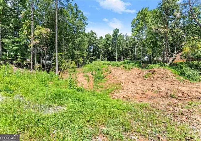 Photo 3 of Land for sale at 8690 Bayhill Dr, Gainesville, GA 30506 | MLS# 10824619 | Listing updated on 2026-09-28