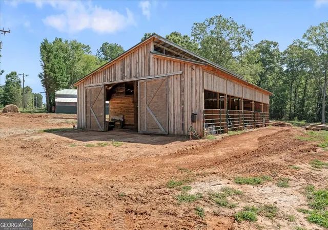 3rd image of 170 Aonia Rd, Washington, GA 30673 | MLS# 10810286