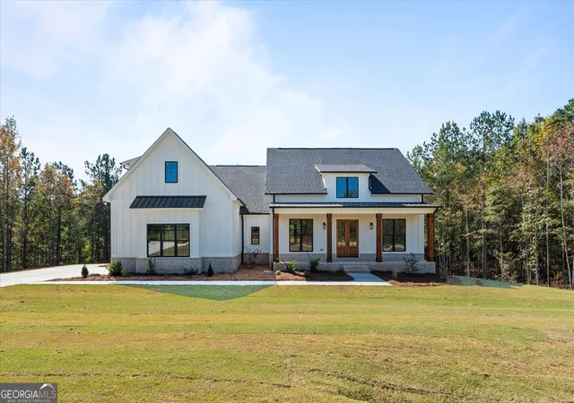 Single family home for sale at 1425 Old Ridgeway Rd, Bremen, GA 30110 | MLS# 10868805