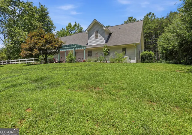 Homes for sale in Mount Airy, GA | 130 Field View Dr, Mount Airy, GA 30563 | MLS# 10798955