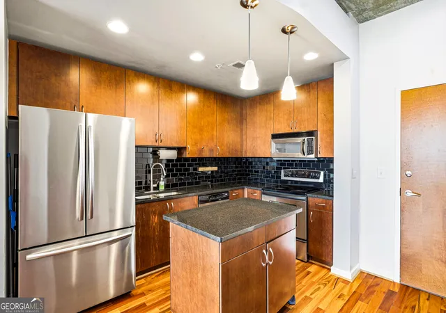 3rd image of 860 Peachtree St Ne #1413, Atlanta, GA 30308 | MLS# 10758333
