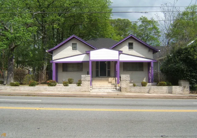 Homes for sale in Atlanta, GA | 916 Sw Metropolitan Pkwy Sw, Atlanta, GA 30310 | MLS# 20083351