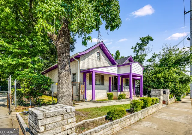 Homes for sale in Atlanta, GA | 916 Sw Metropolitan Pkwy Sw, Atlanta, GA 30310 | MLS# 20083351