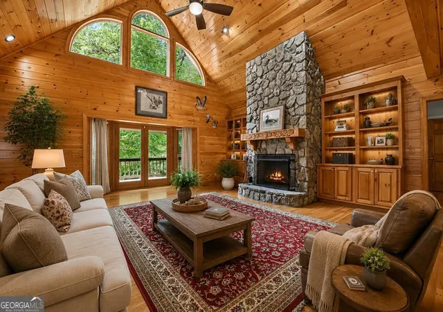 Homes for sale in Ellijay, GA | 88 Pauls Ln, Ellijay, GA 30536 | MLS# 10762671