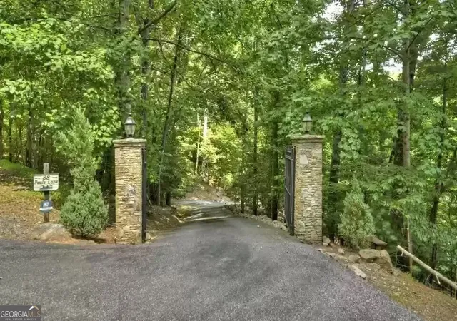Homes for sale in Ellijay, GA | 88 Pauls Ln, Ellijay, GA 30536 | MLS# 10762671
