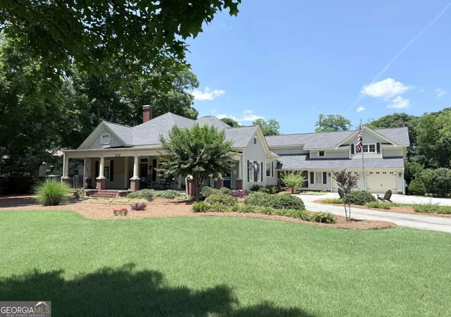 Photo 1 of Single family home for sale at 1049 N Main St Nw, Conyers, GA 30012 | MLS# 10785511 | Listing updated on 2026-06-27