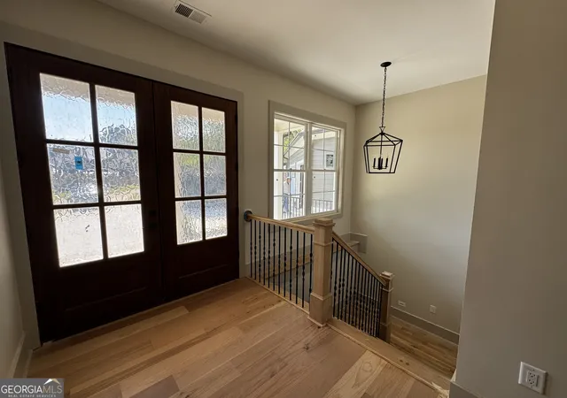 5th image of 260 Edgewater Trl S, Toccoa, GA 30577 | MLS# 10735517