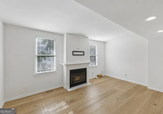 2nd image of 846 Saint Charles Ave Ne #B, Atlanta, GA 30306 | MLS# 10783653