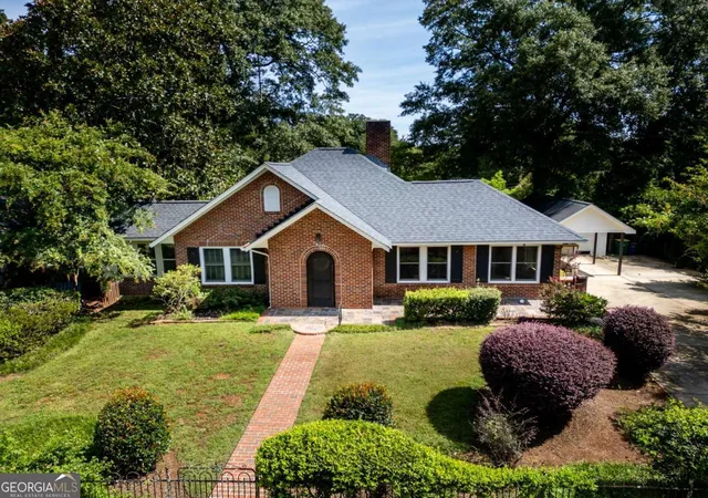 Photo 2 of Single family home for sale at 280 Holman Ave, Athens, GA 30606 | MLS# 10826348 | Listing updated on 2026-09-12